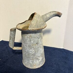 Vintage NYC-PA Railroad Galvanized 1/2 Gallon Q10 Approved Oil Can w/ Spout